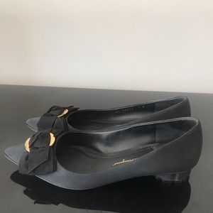 Salvatore Ferragamo flats